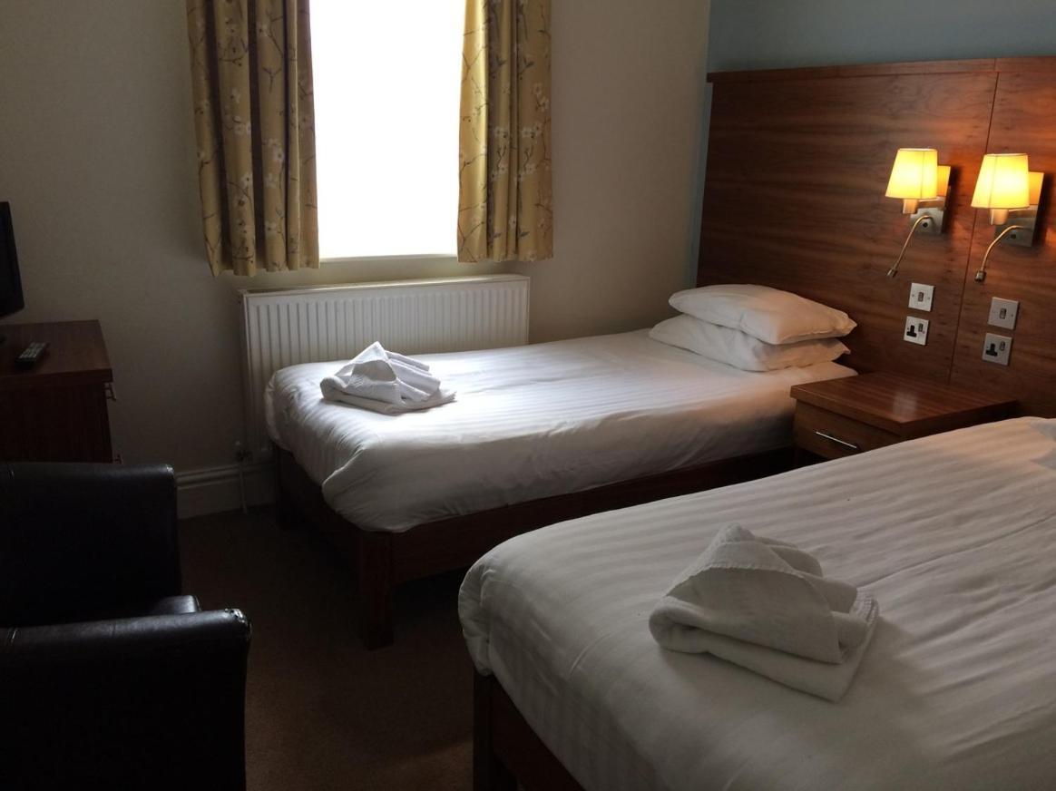 Wheatlands Lodge Hotel York Eksteriør billede